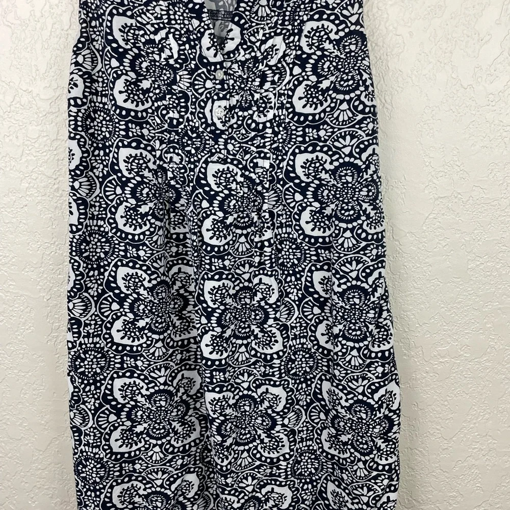 Old navy button down sleeveless dress - Picture 3 of 6